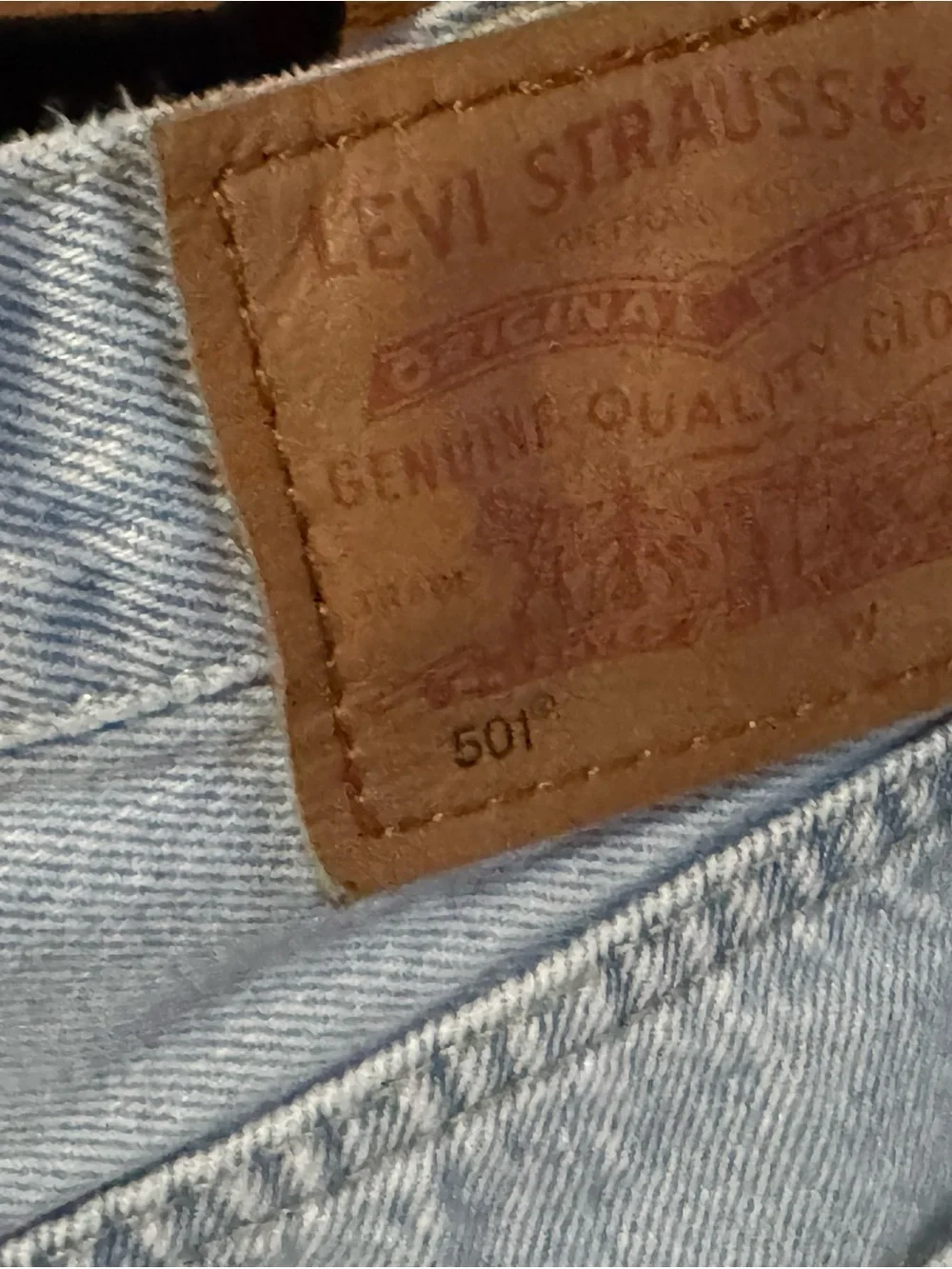 Levi's Light Blue Relaxed Denim Shorts size L